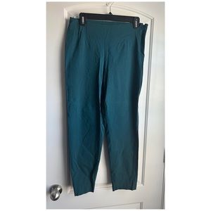 Time & Tru fitted stretch teal skinny pants 14